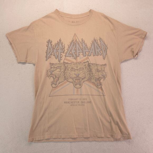 Def Leppard Band Graphic Crew Neck T Shirt Adult Mens Size Medium M Tan - Picture 2 of 9